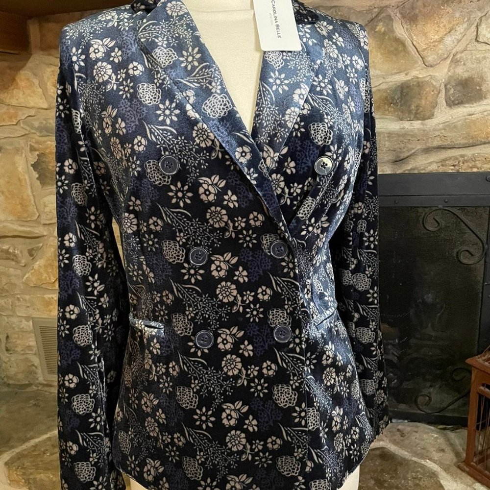 Carolina Belle Velvet Blazer-NWT-Medium
